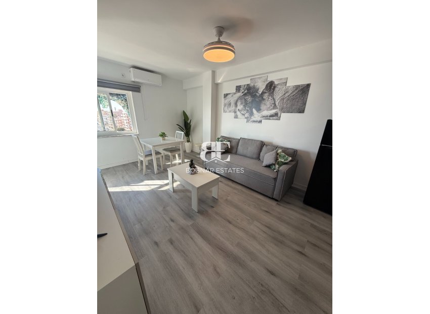 Resale - Apartment / flat -
Santa Pola