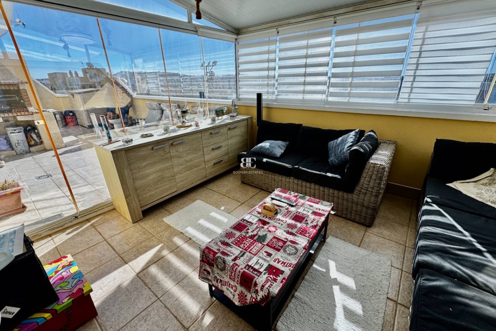 Resale - apartment -
Formentera del Segura