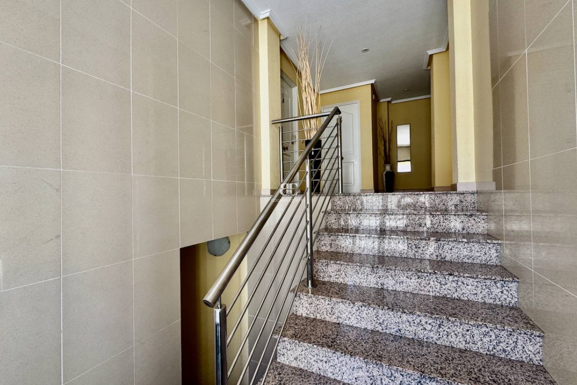 Resale - apartment -
Formentera del Segura