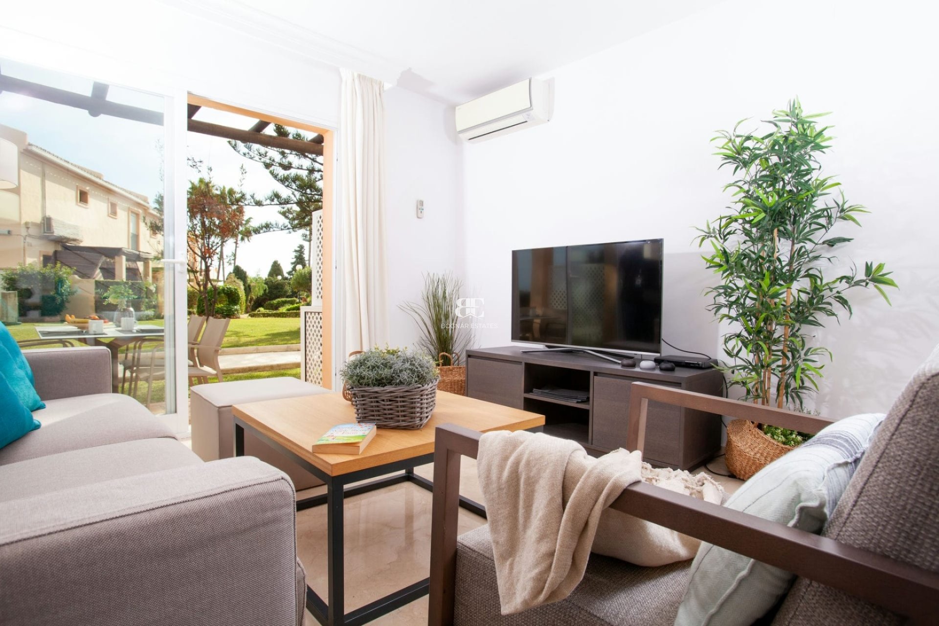 Resale - apartment -
Fuengirola