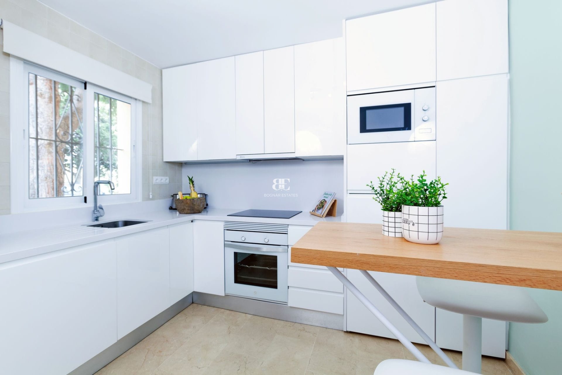 Resale - apartment -
Fuengirola