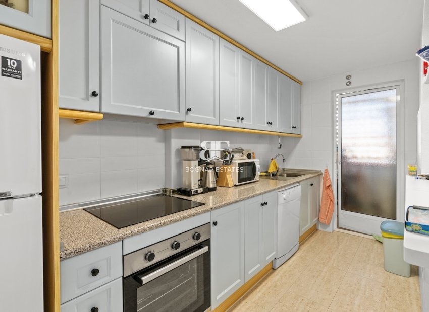 Resale - apartment -
Gran Alacant - Novamar