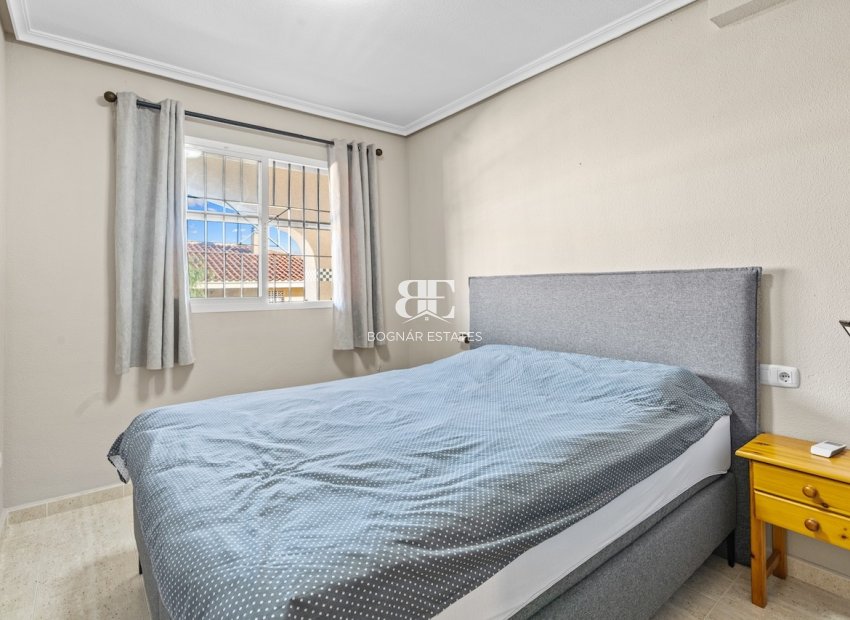 Resale - apartment -
Gran Alacant - Novamar