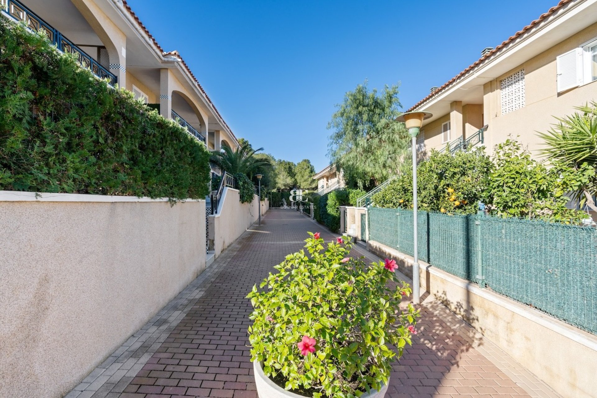 Resale - apartment -
Gran Alacant - Novamar