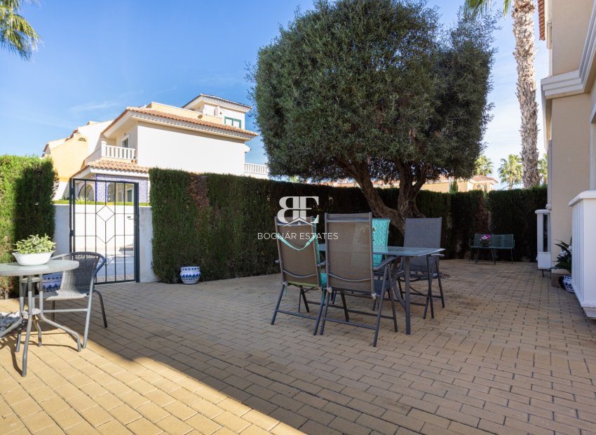 Resale - Apartment Ground Floor Apartment -
Ciudad Quesada - Doña Pepa