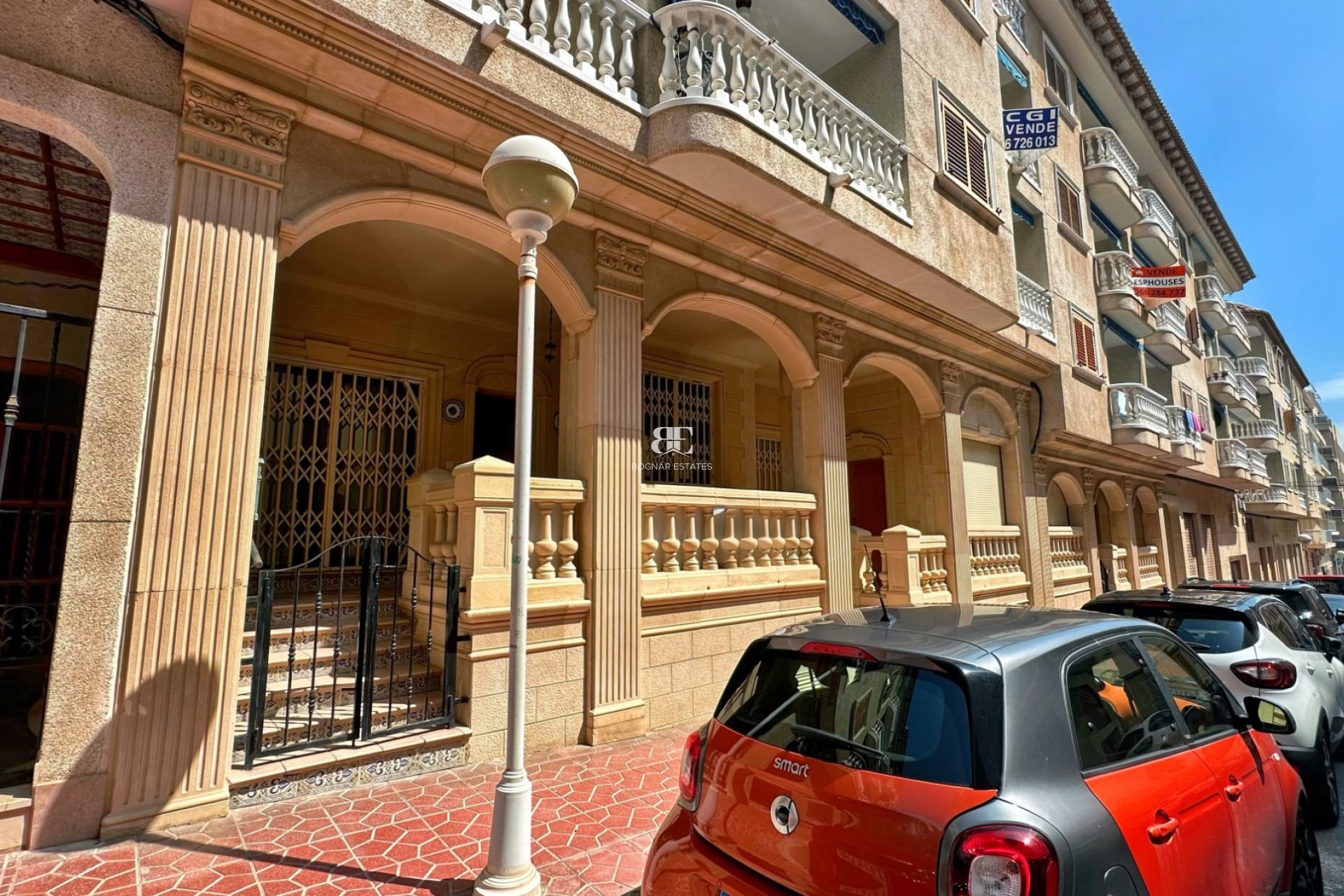 Resale - apartment -
Guardamar del Segura - Center