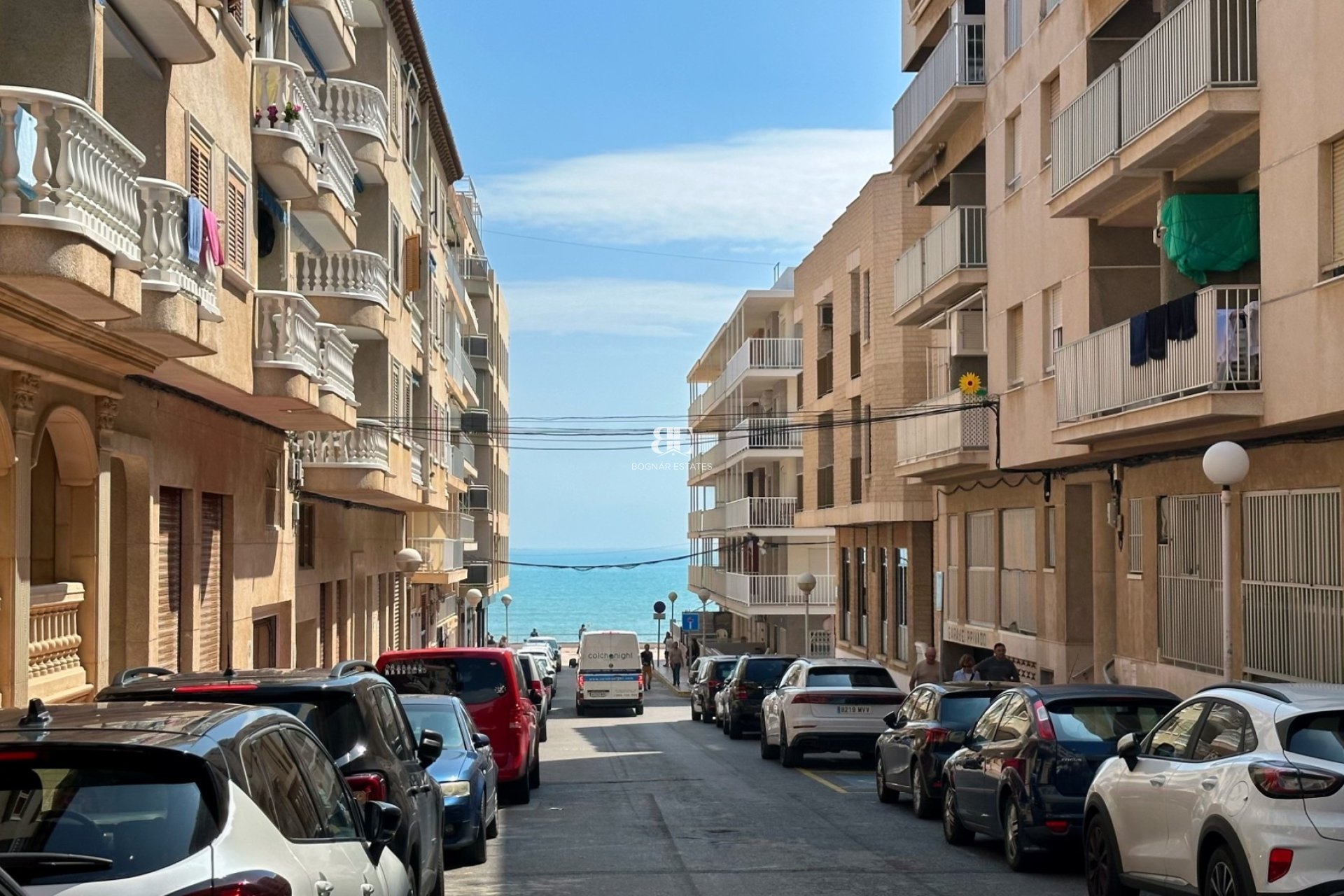 Resale - apartment -
Guardamar del Segura - Center