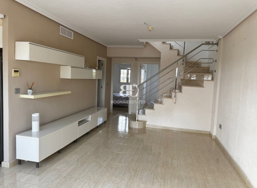 Resale - apartment -
Guardamar del Segura - El Raso