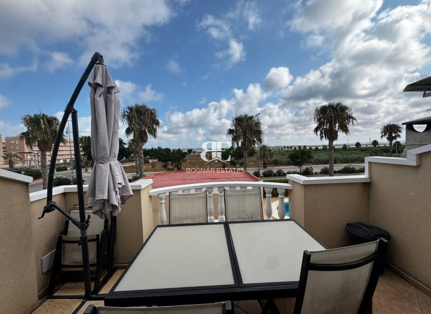 Resale - apartment -
Guardamar del Segura - El Raso