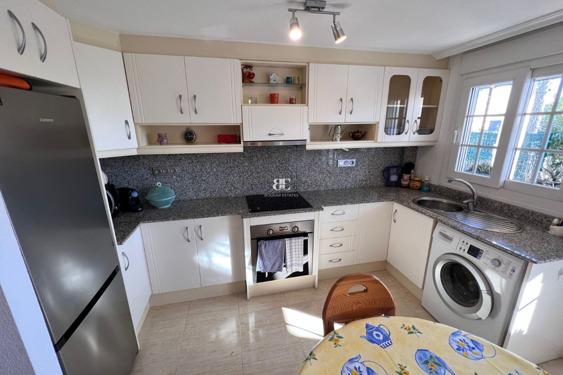 Resale - apartment -
Guardamar del Segura - El Raso