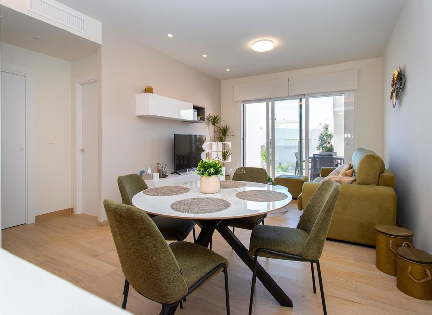 Resale - apartment -
Guardamar del Segura - El Raso