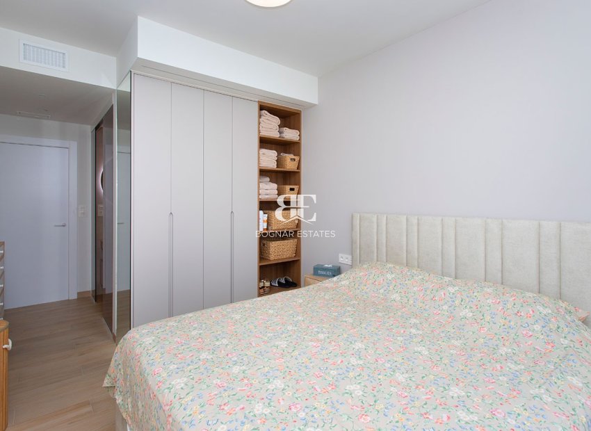 Resale - apartment -
Guardamar del Segura - El Raso