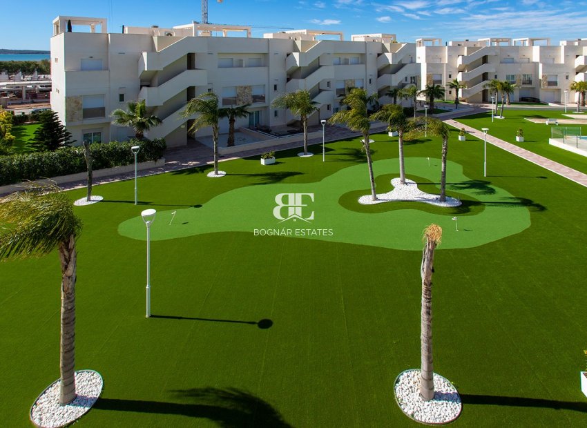 Resale - apartment -
Guardamar del Segura - El Raso