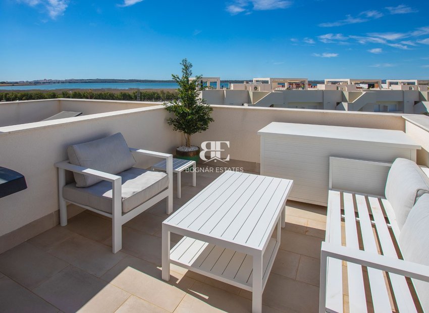 Resale - apartment -
Guardamar del Segura - El Raso