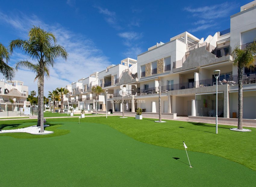 Resale - apartment -
Guardamar del Segura - El Raso