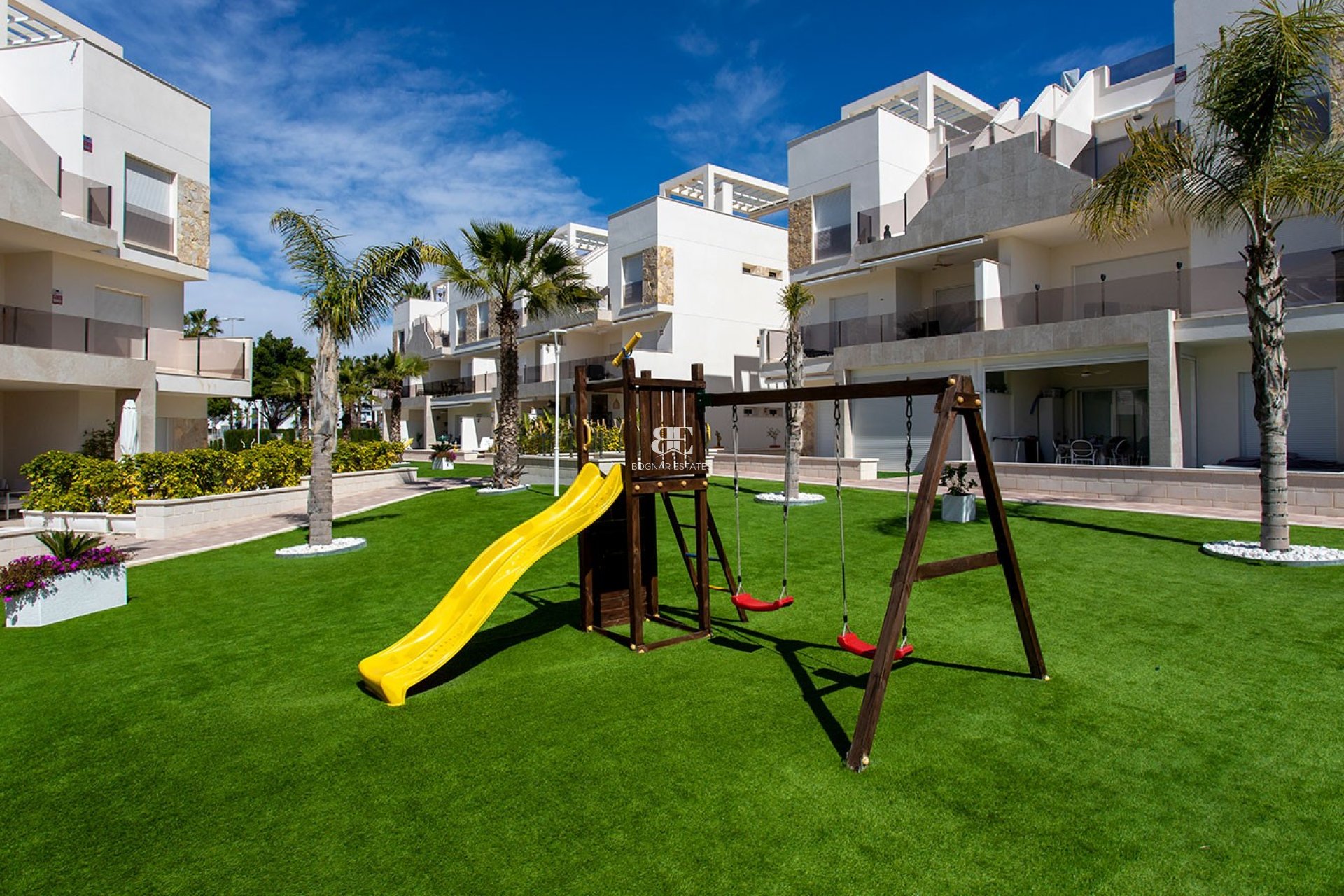 Resale - apartment -
Guardamar del Segura - El Raso