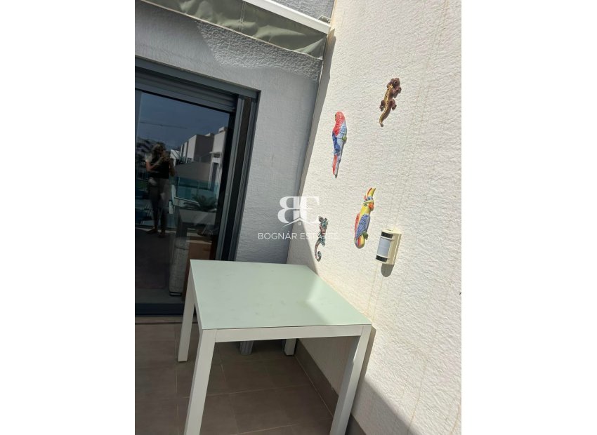 Resale - apartment -
Guardamar del Segura - El Raso