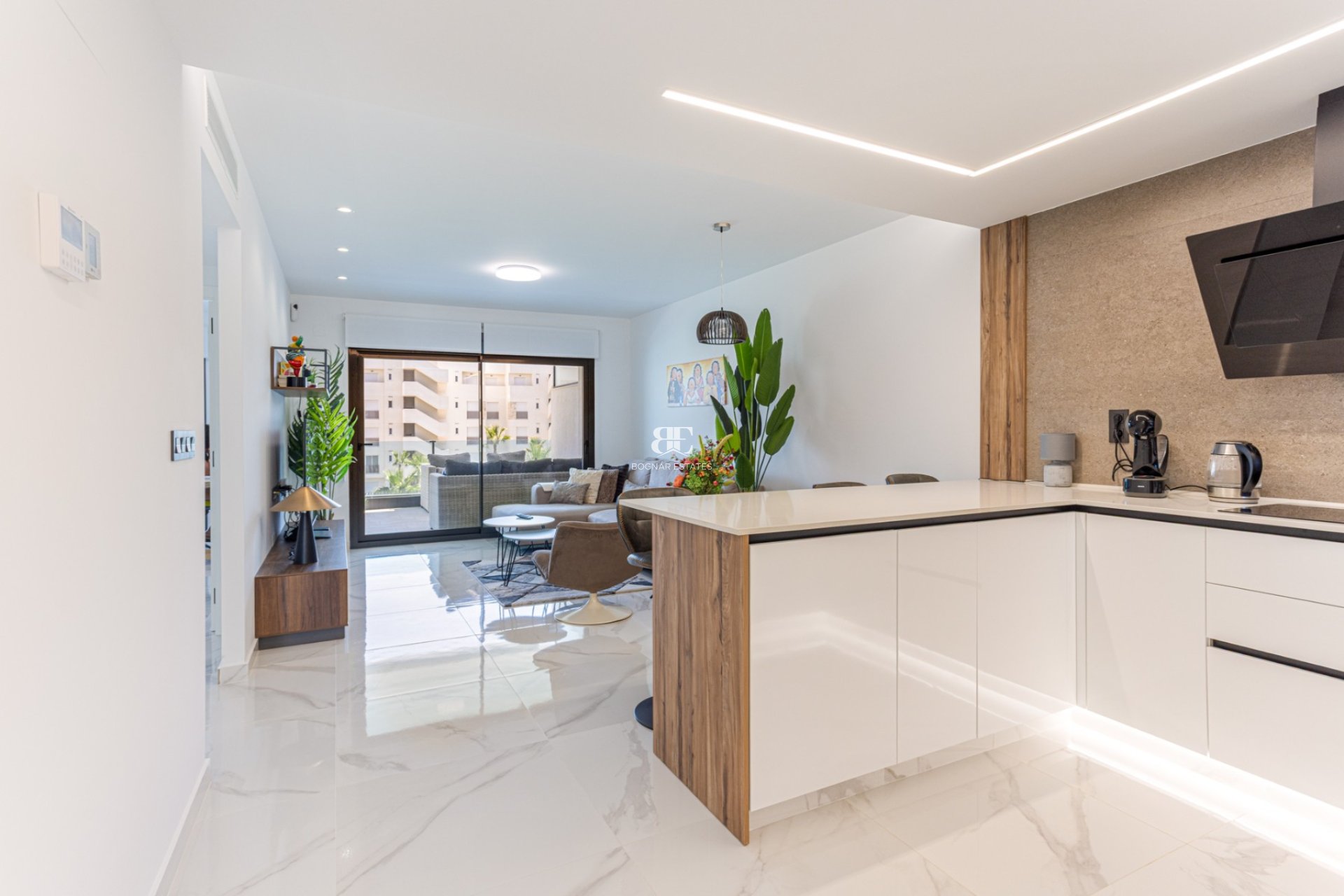 Resale - apartment -
Guardamar del Segura - El Raso