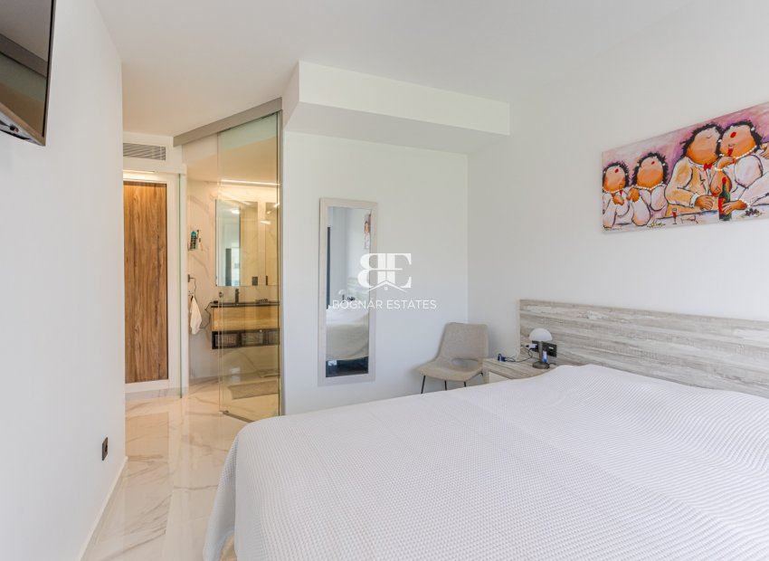 Resale - apartment -
Guardamar del Segura - El Raso
