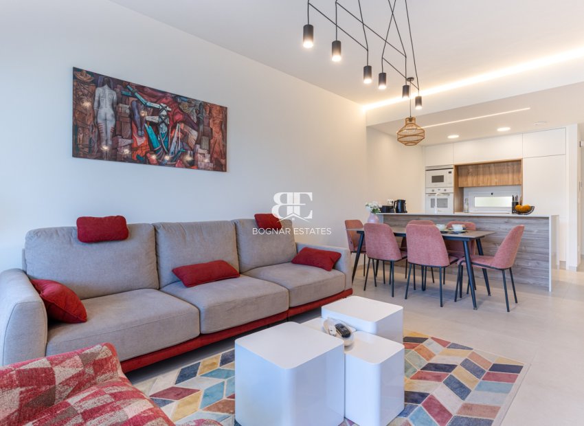 Resale - apartment -
Guardamar del Segura - El Raso