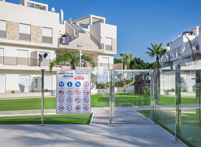 Resale - apartment -
Guardamar del Segura - El Raso