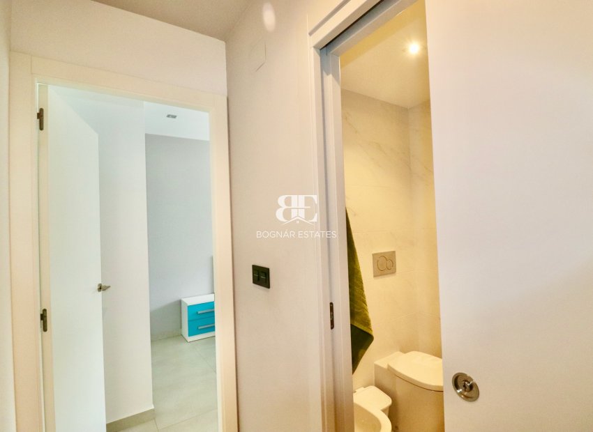 Resale - apartment -
Guardamar del Segura - Guardamar - El Raso