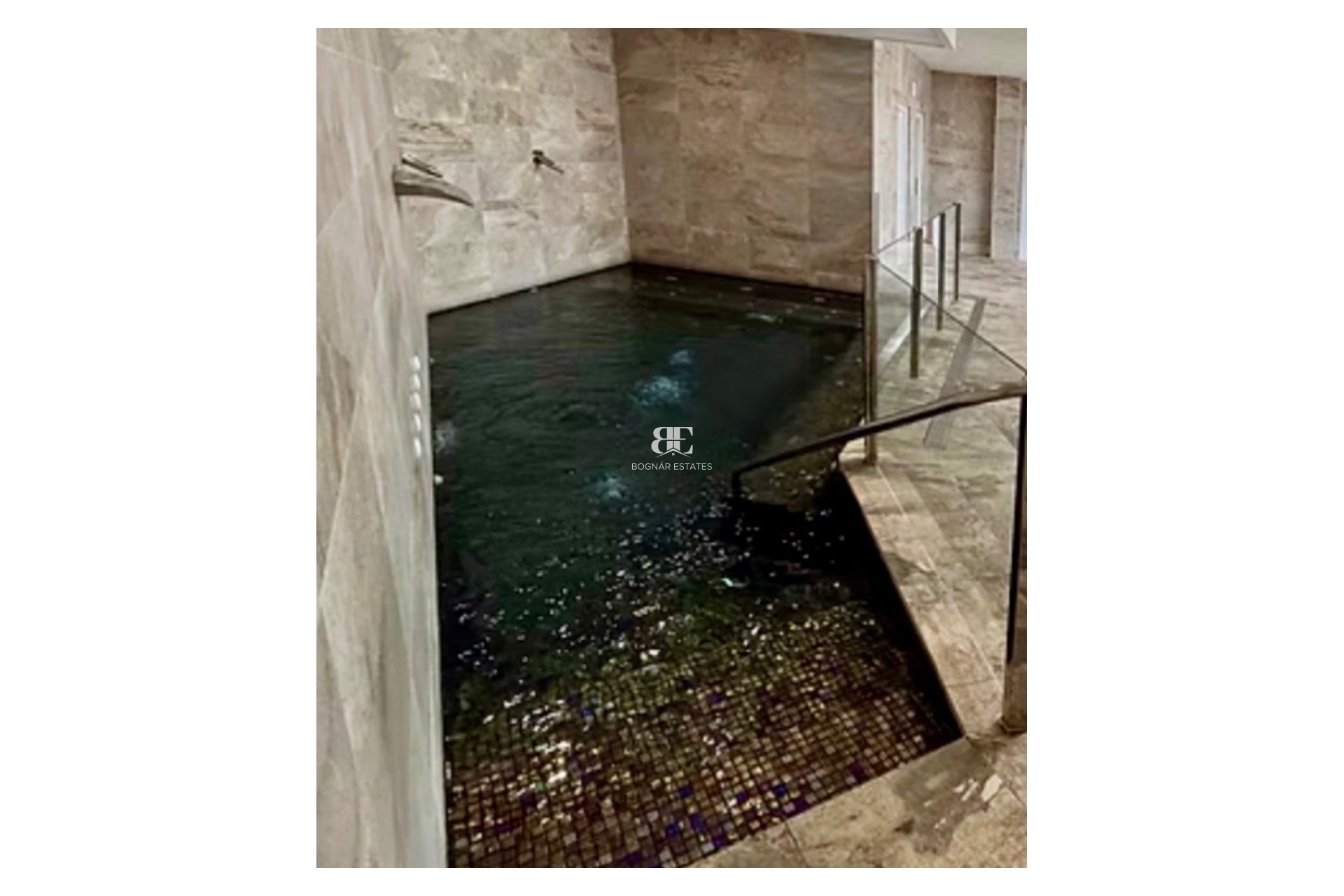 Resale - apartment -
Guardamar del Segura - Guardamar - El Raso