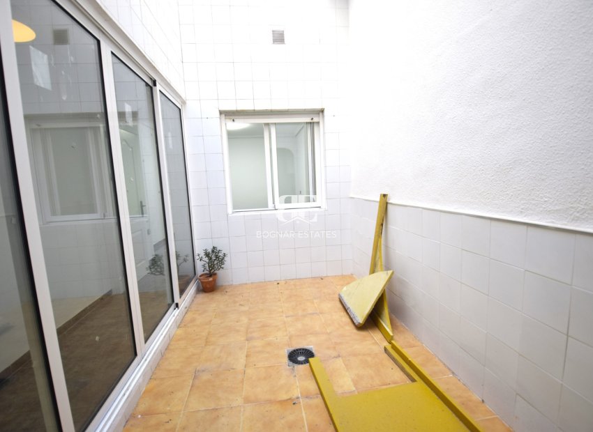 Resale - apartment -
Guardamar del Segura - Pueblo