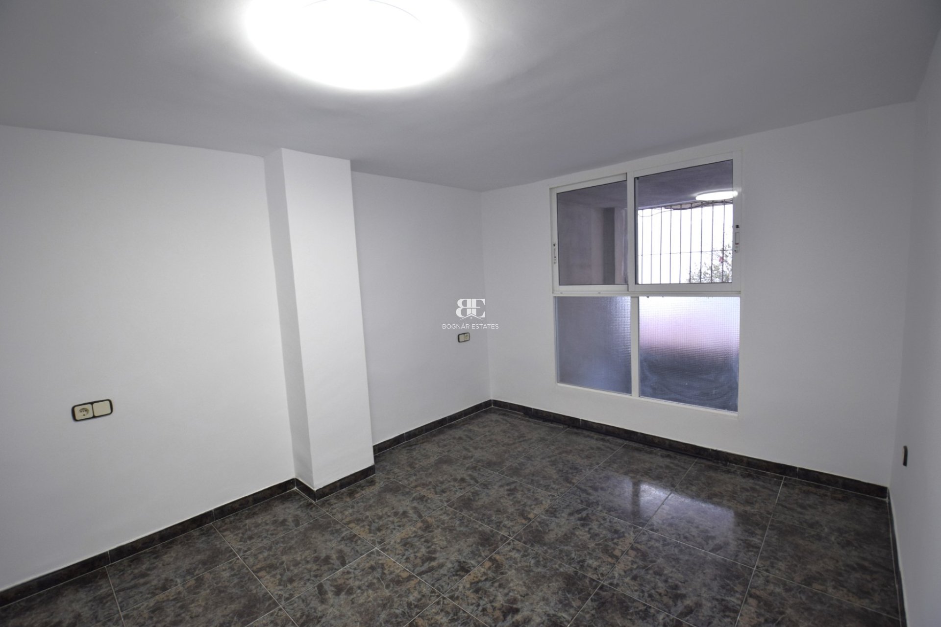 Resale - apartment -
Guardamar del Segura - Pueblo