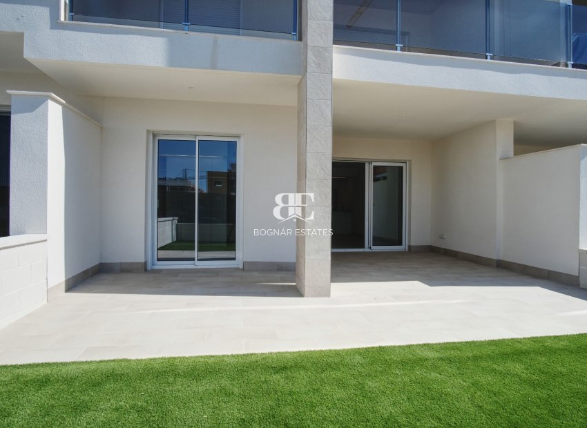 Resale - apartment -
Guardamar del Segura - Urbanizaciones