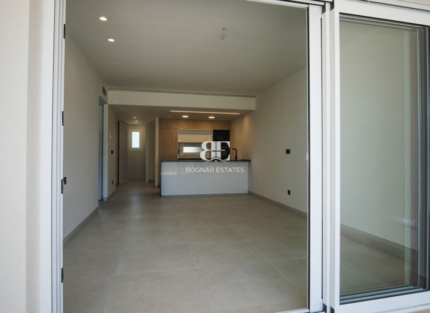 Resale - apartment -
Guardamar del Segura - Urbanizaciones