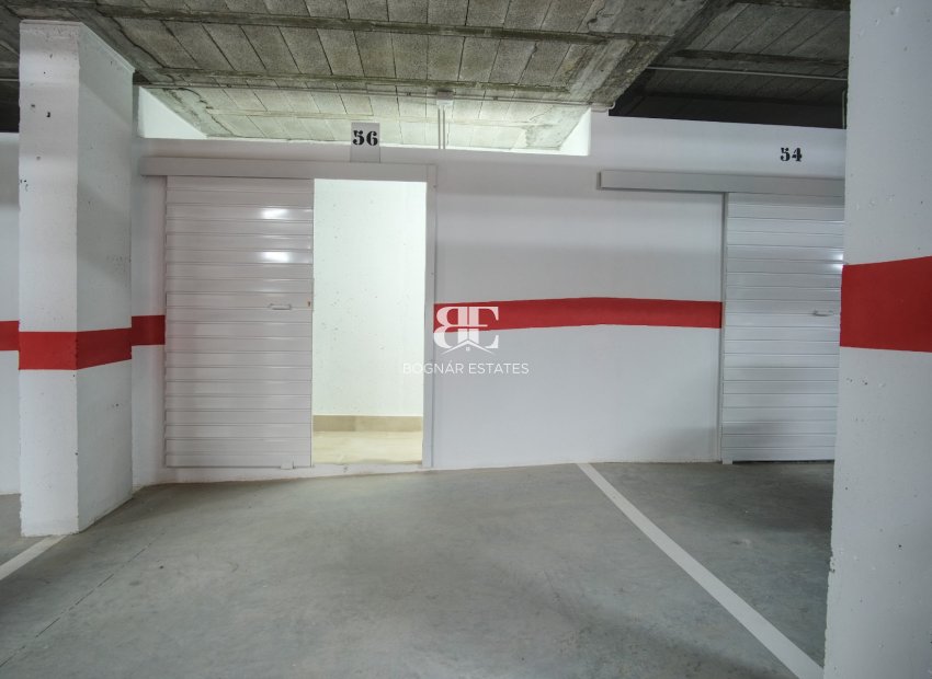 Resale - apartment -
Guardamar del Segura - Urbanizaciones