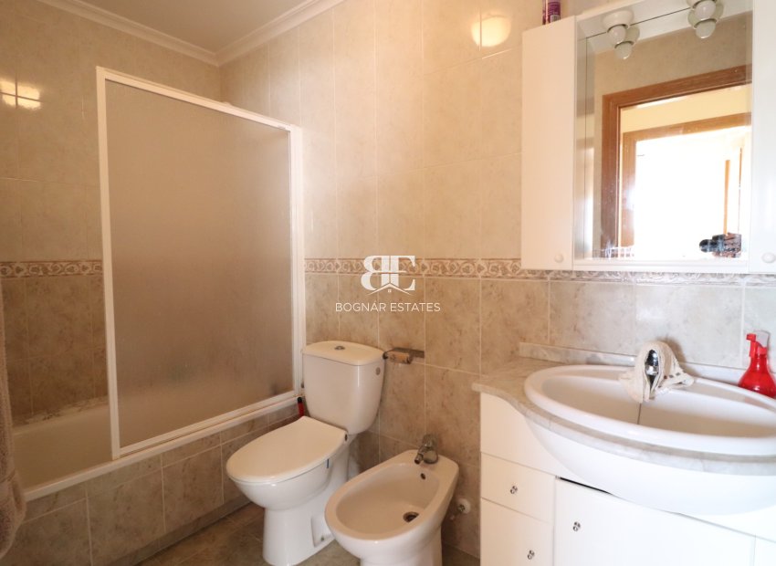 Resale - apartment -
Guardamar del Segura