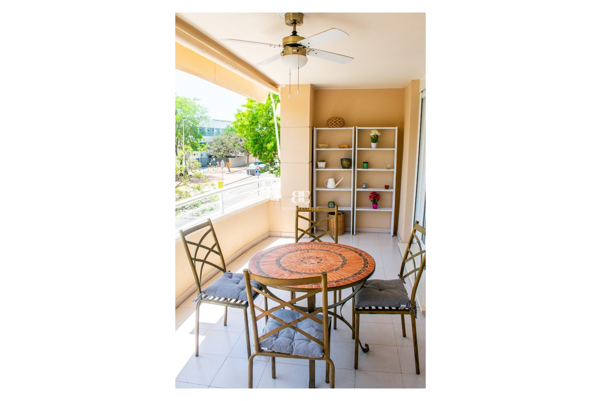 Resale - apartment -
Jávea - El Arenal