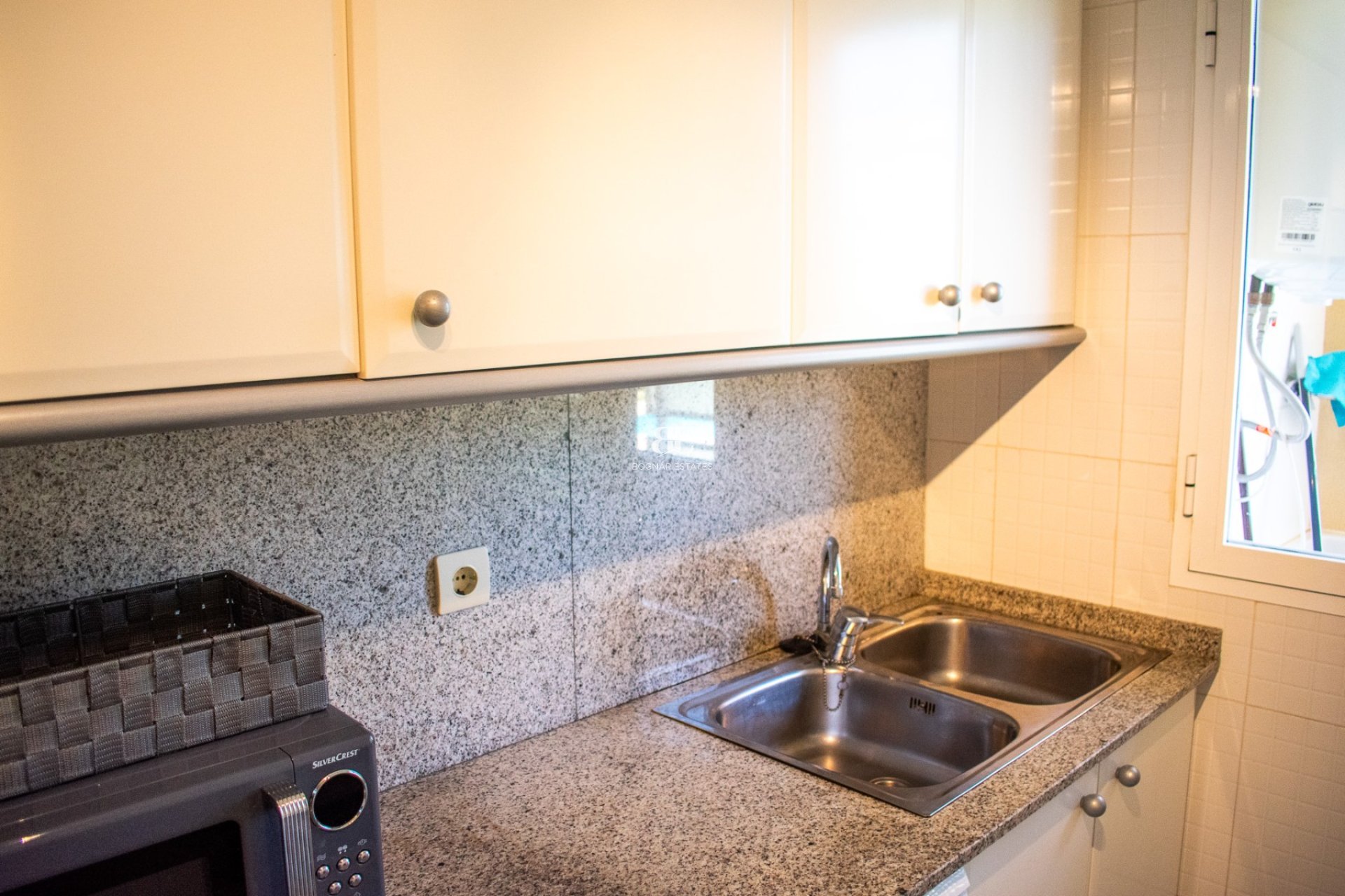 Resale - apartment -
Jávea - El Arenal