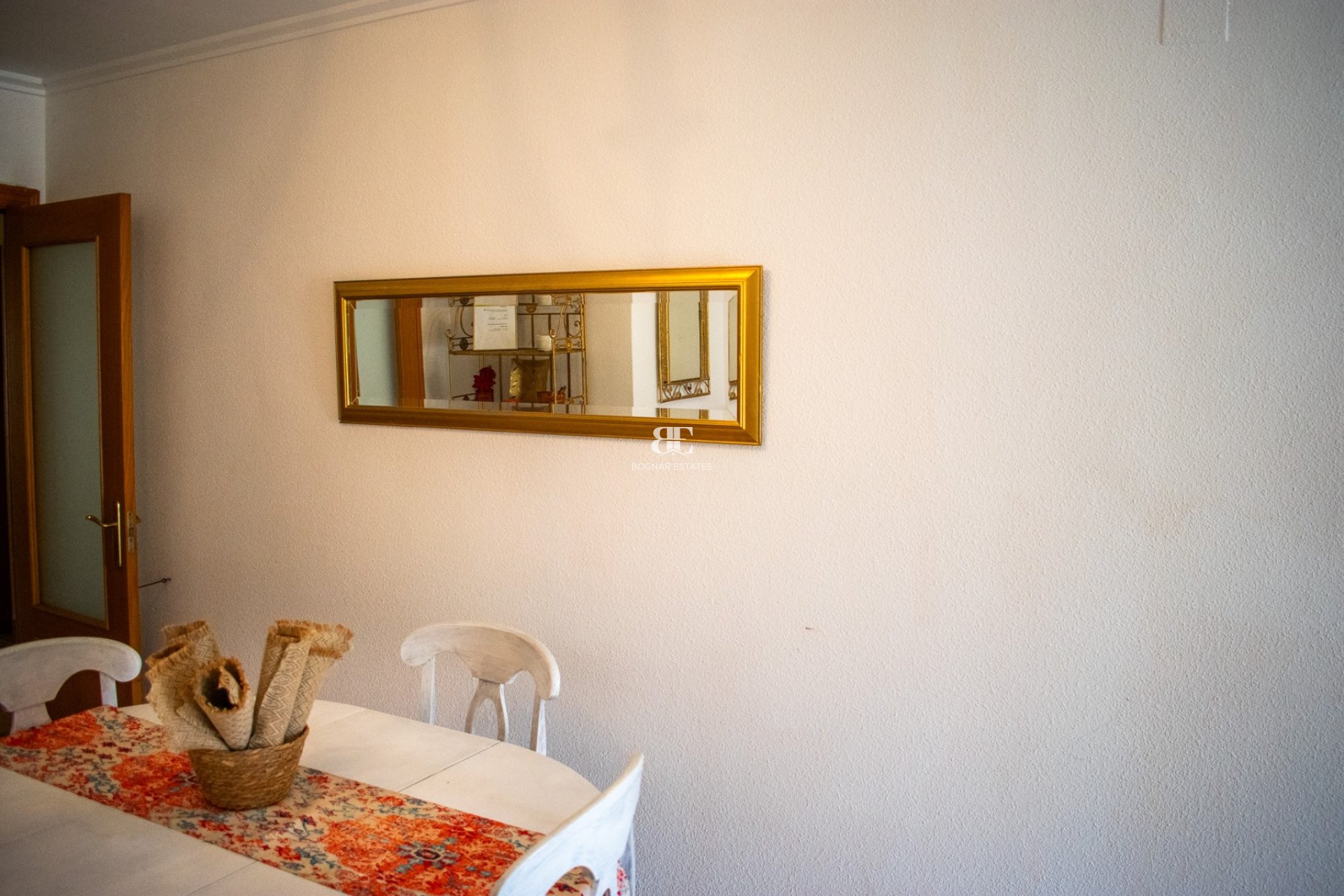 Resale - apartment -
Jávea - El Arenal