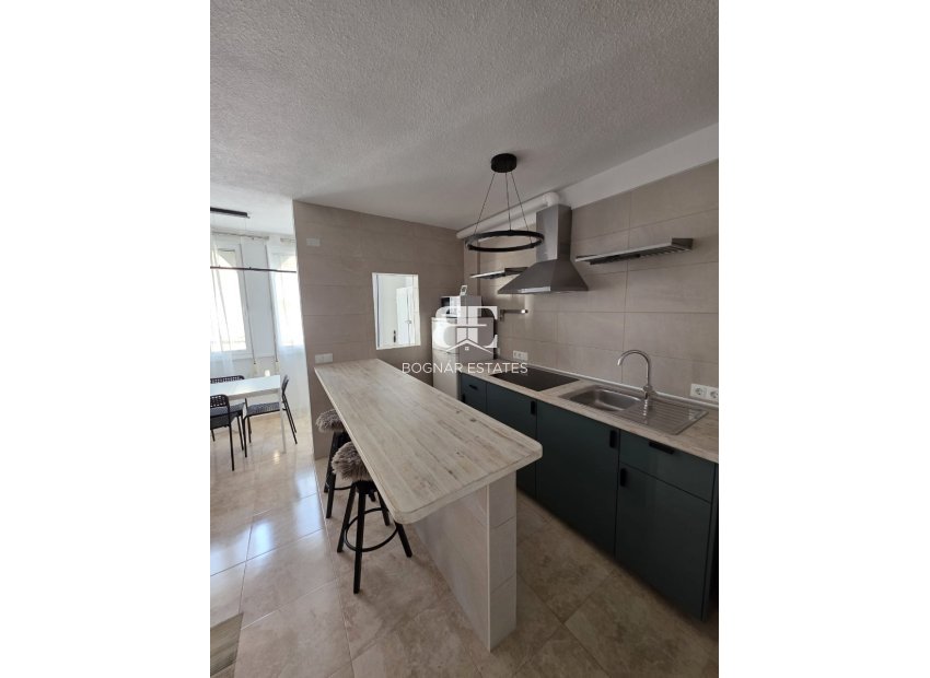 Resale - apartment -
La Mata - Playa
