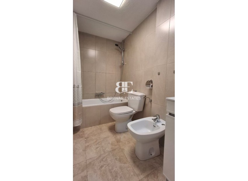 Resale - apartment -
La Mata - Playa