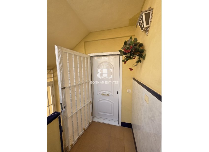 Resale - apartment -
La Mata - Playa