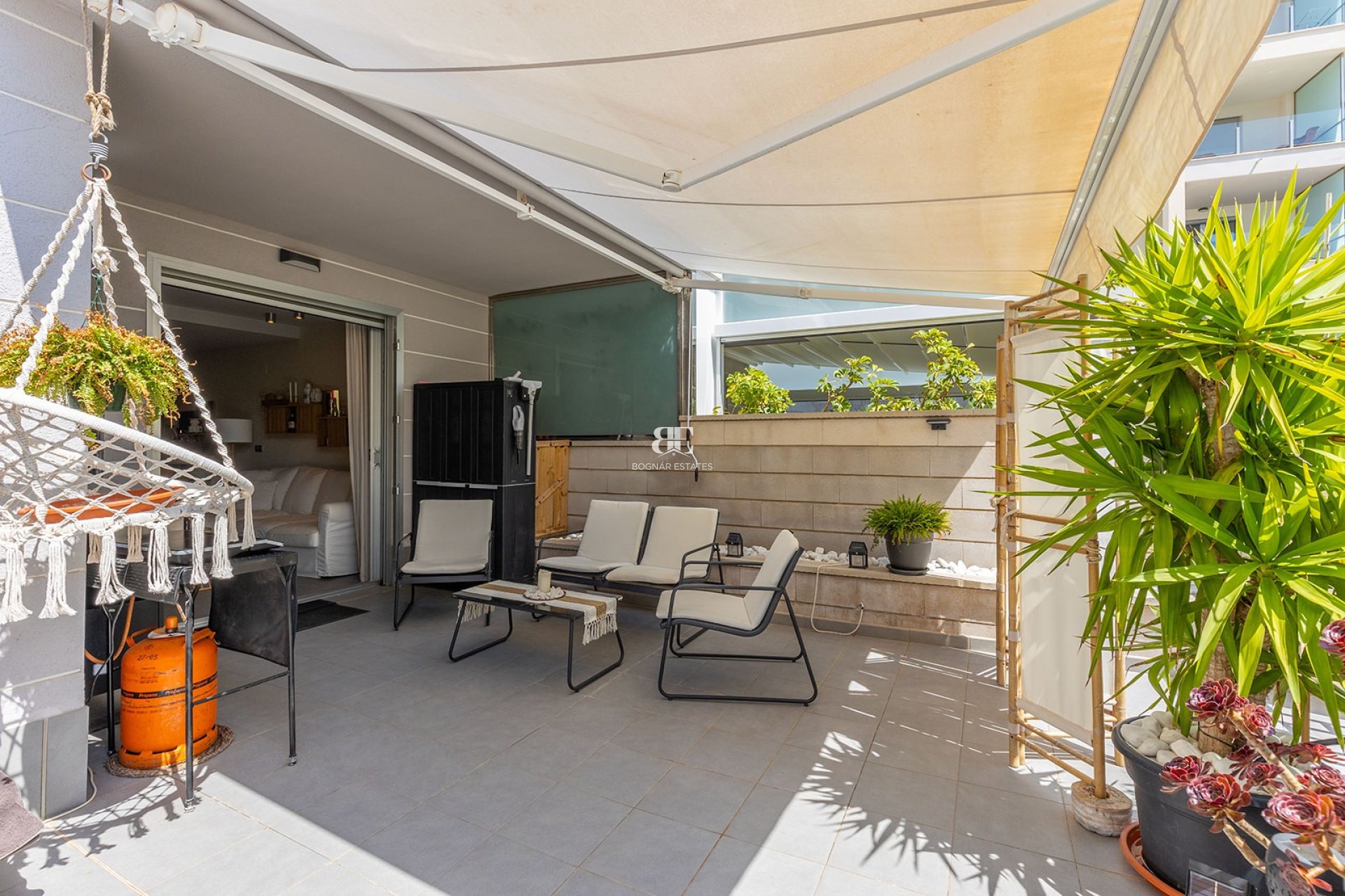 Resale - apartment -
La Mata - Playa