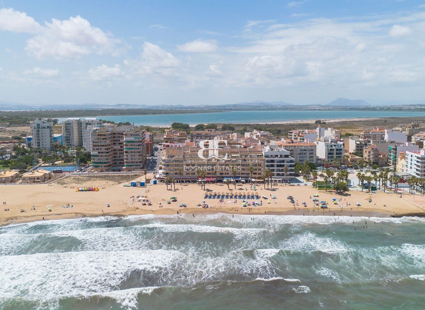 Resale - apartment -
La Mata - Playa