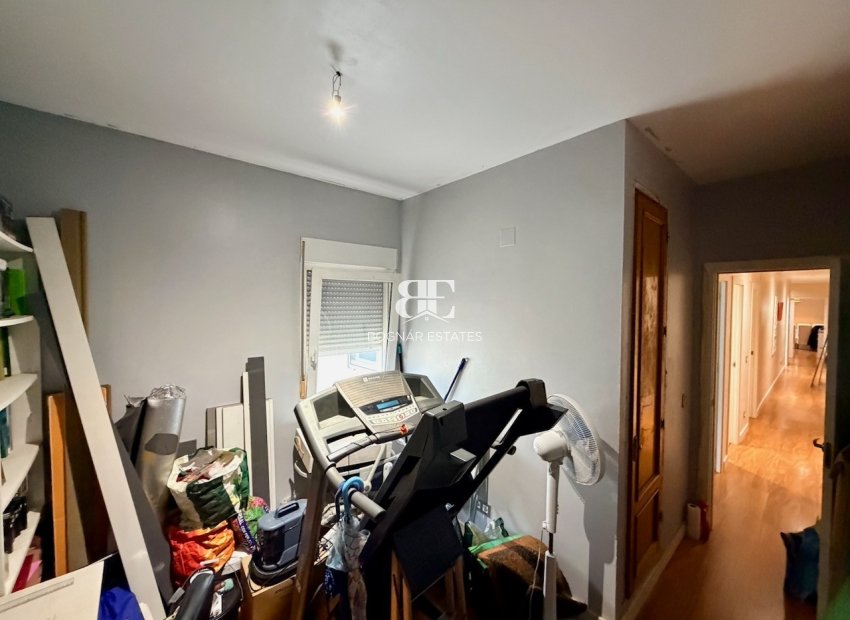 Resale - apartment -
La Nucía - town