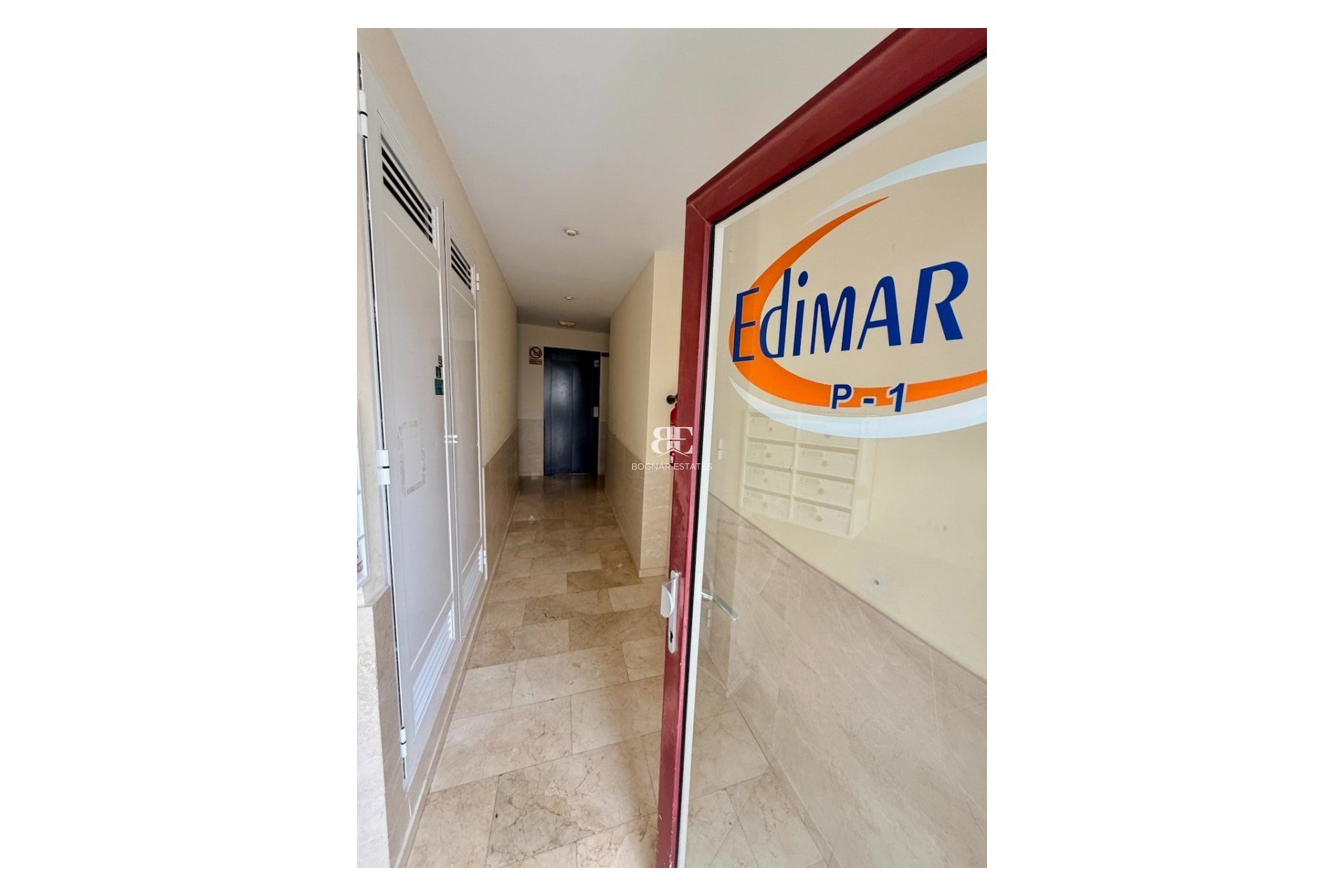 Resale - apartment -
La Nucía - town