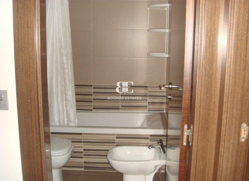 Resale - apartment -
La Nucía - town