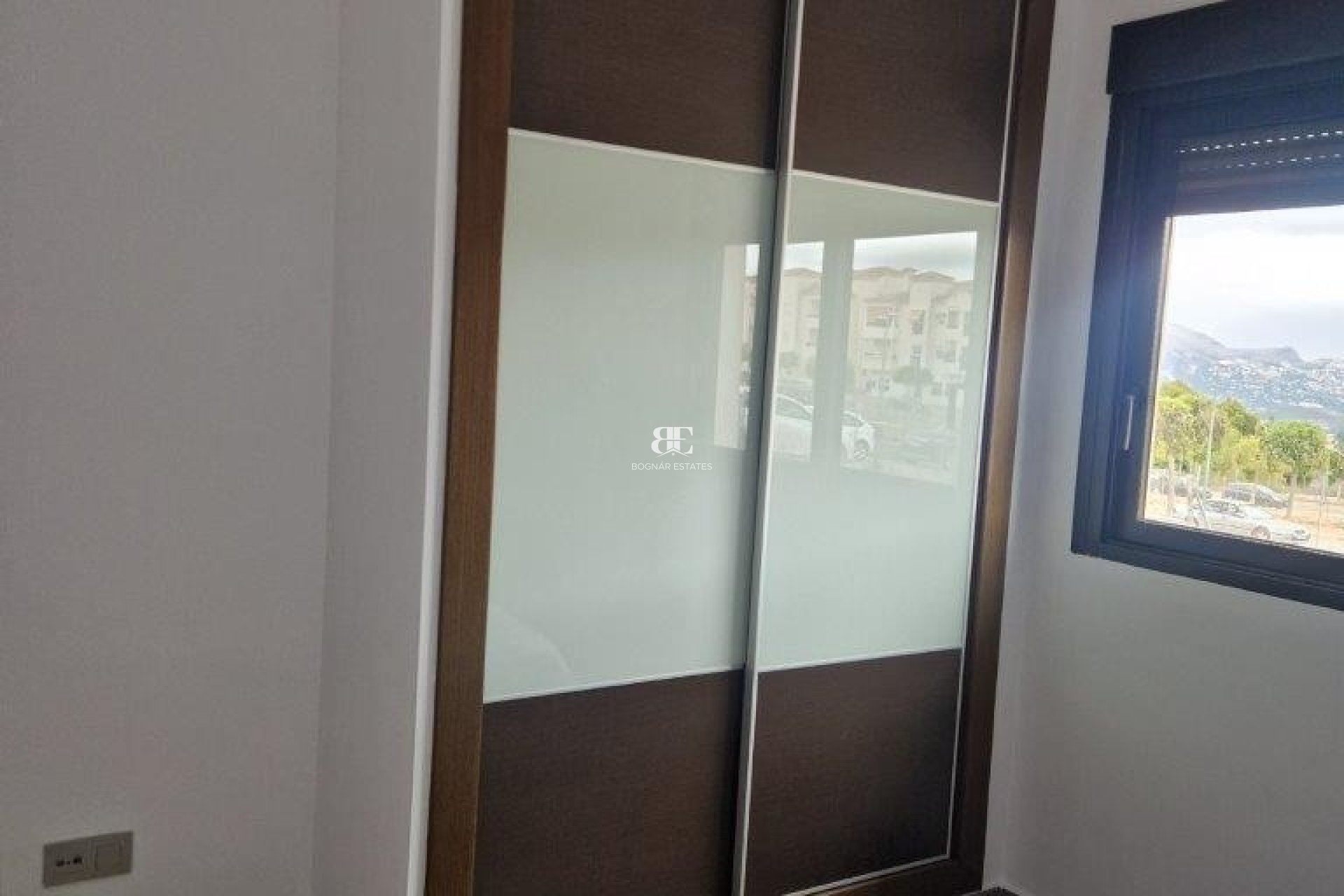 Resale - apartment -
La Nucía - town