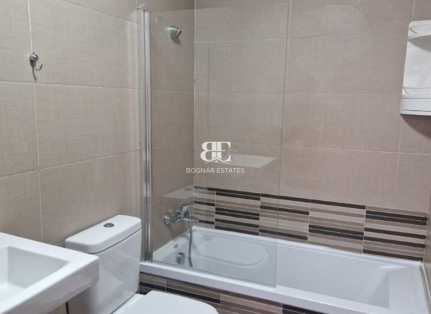 Resale - apartment -
La Nucía - town