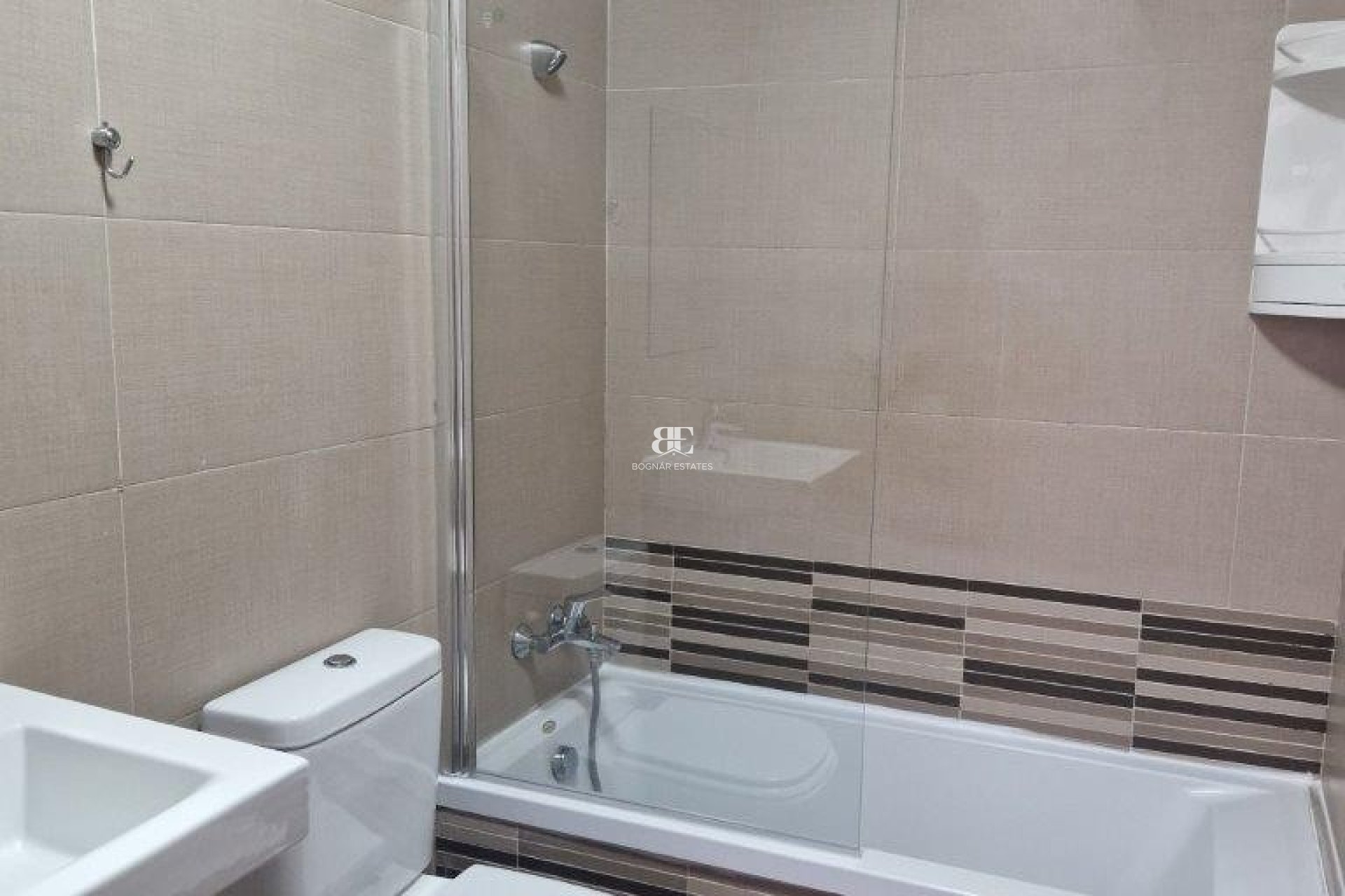 Resale - apartment -
La Nucía - town