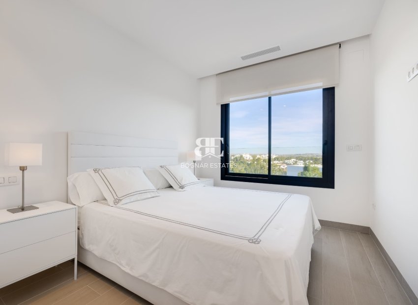 Resale - apartment -
Las Colinas Golf Resort - Las Colinas golf