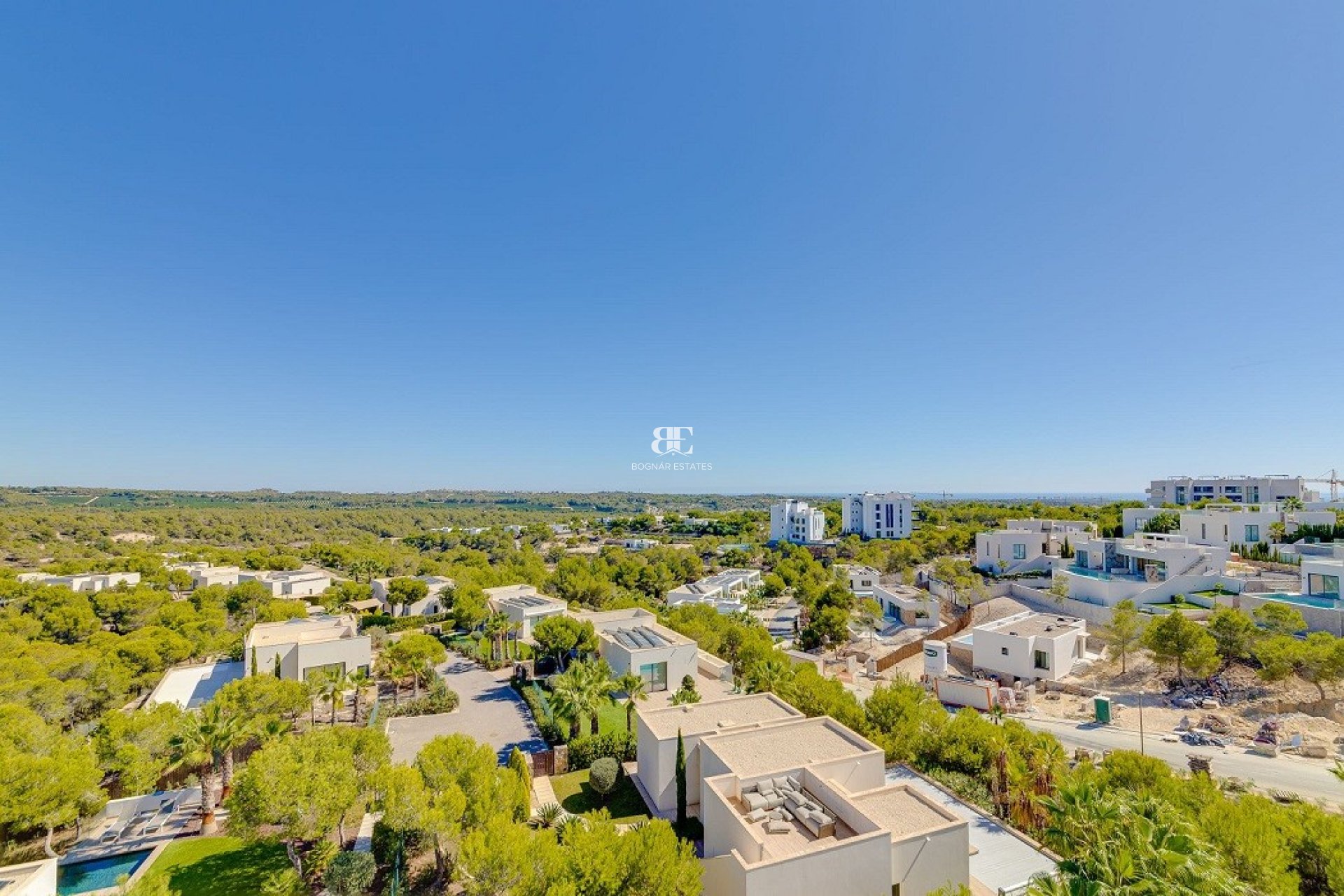 Resale - apartment -
Las Colinas Golf Resort - Las Colinas golf