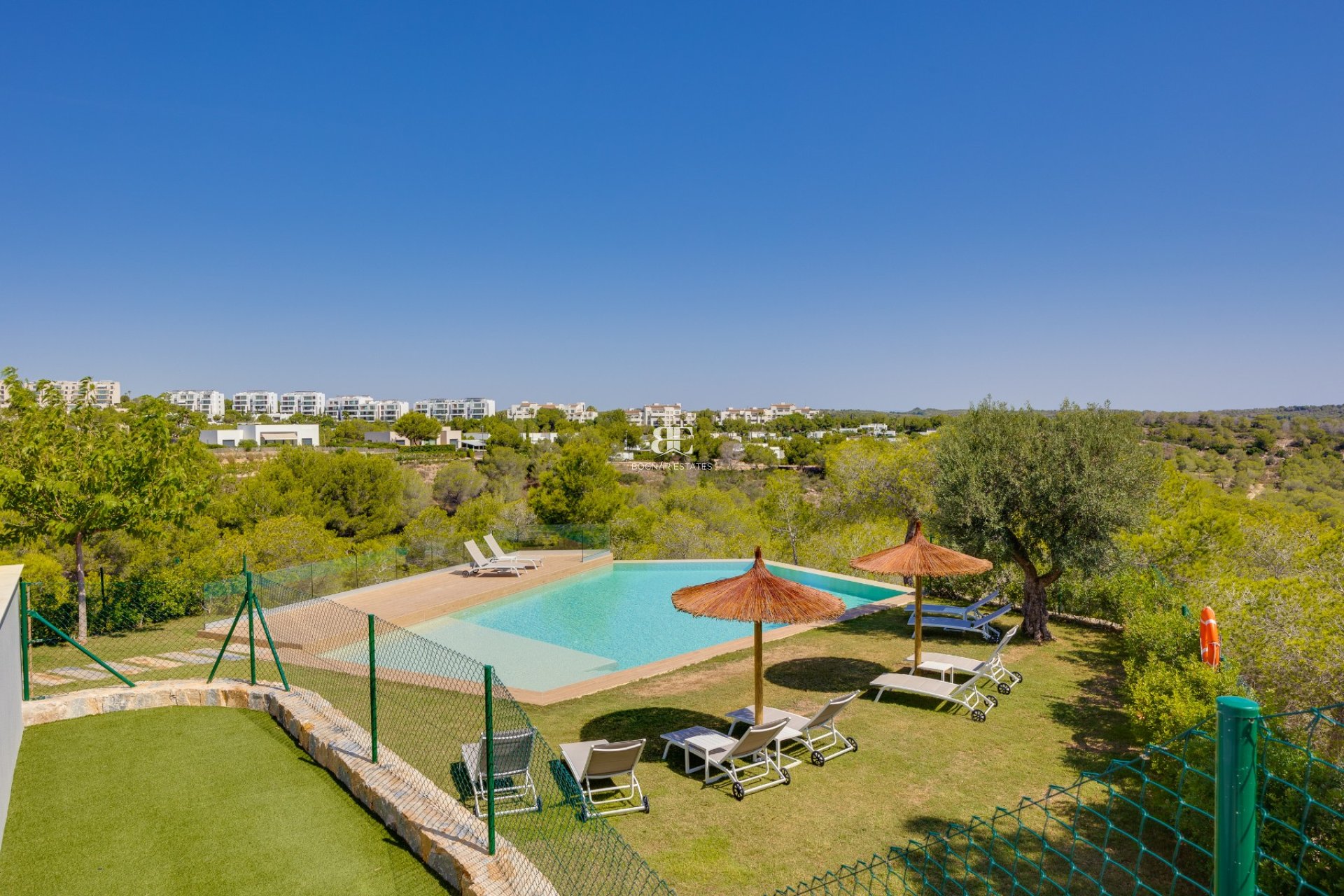 Resale - apartment -
Las Colinas Golf Resort - Las Colinas golf